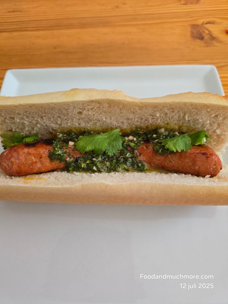 Choripán #ArgentinskMat #StreetFood #GrilladChorizo #Chimichurri  #ArgentineStreetFood #ChorizoSandwich #GrilledSausage #ChoripanArgentino  #ComidaCallejera #Asado #foodandmuchmore Archives - Food And Much More, image size:768x1024